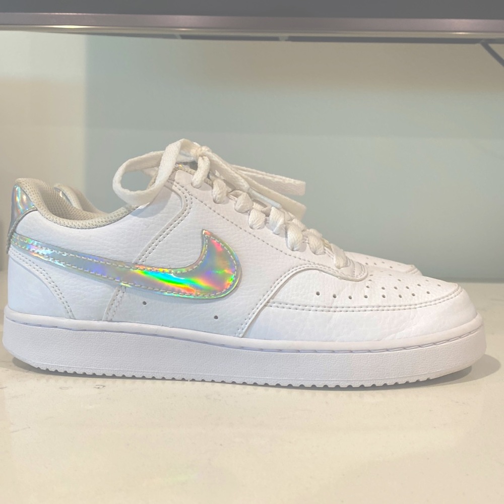 Nike Womens Court Vision Low Sneaker - White - Size 8